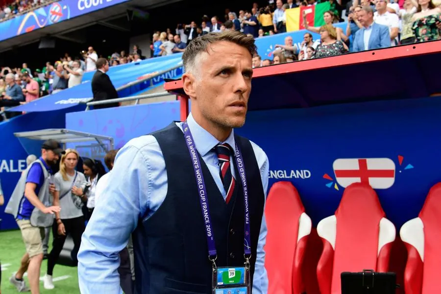 Phil Neville : «<span style="font-size:50%">&nbsp;</span>Je crois que les Français veulent qu&rsquo;on gagne le Mondial<span style="font-size:50%">&nbsp;</span>»