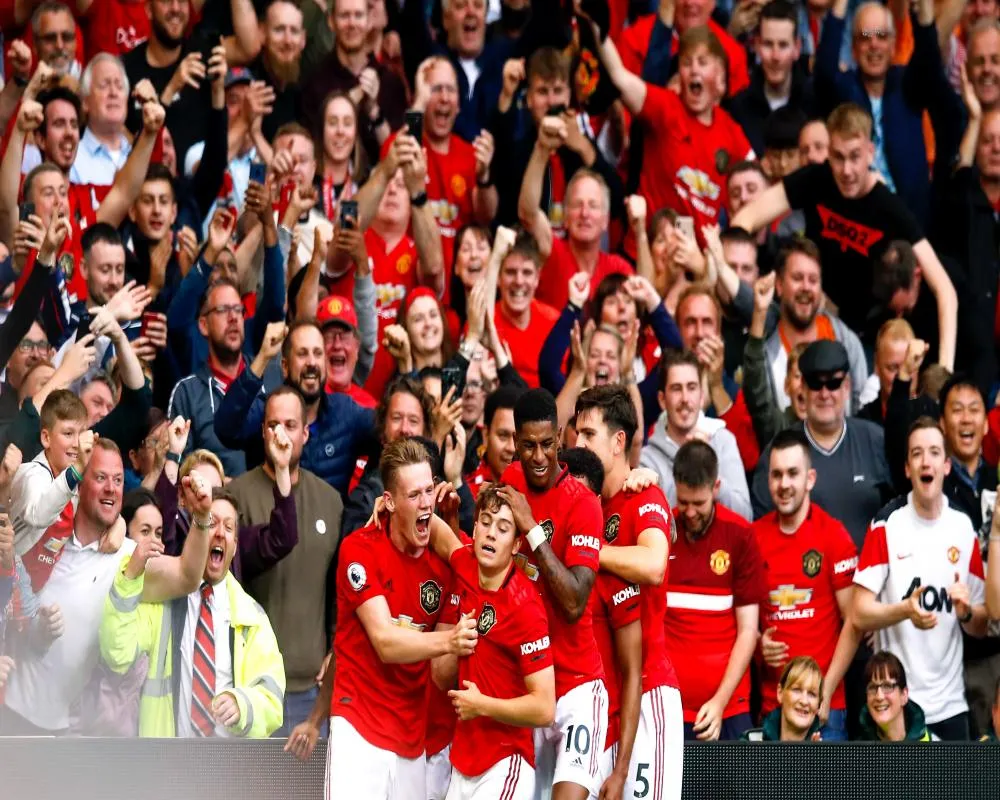 Manchester United atomise Chelsea