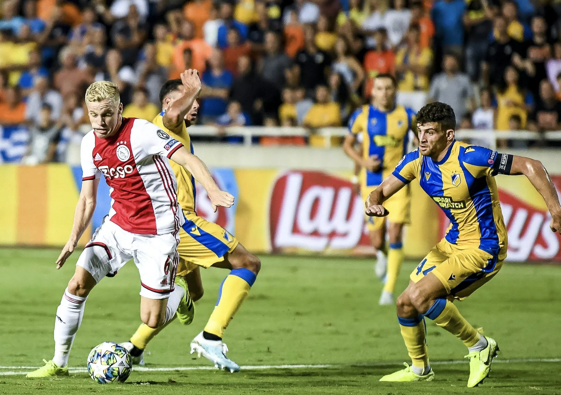 L'Ajax reste muet, le Slavia et Bruges prennent une option