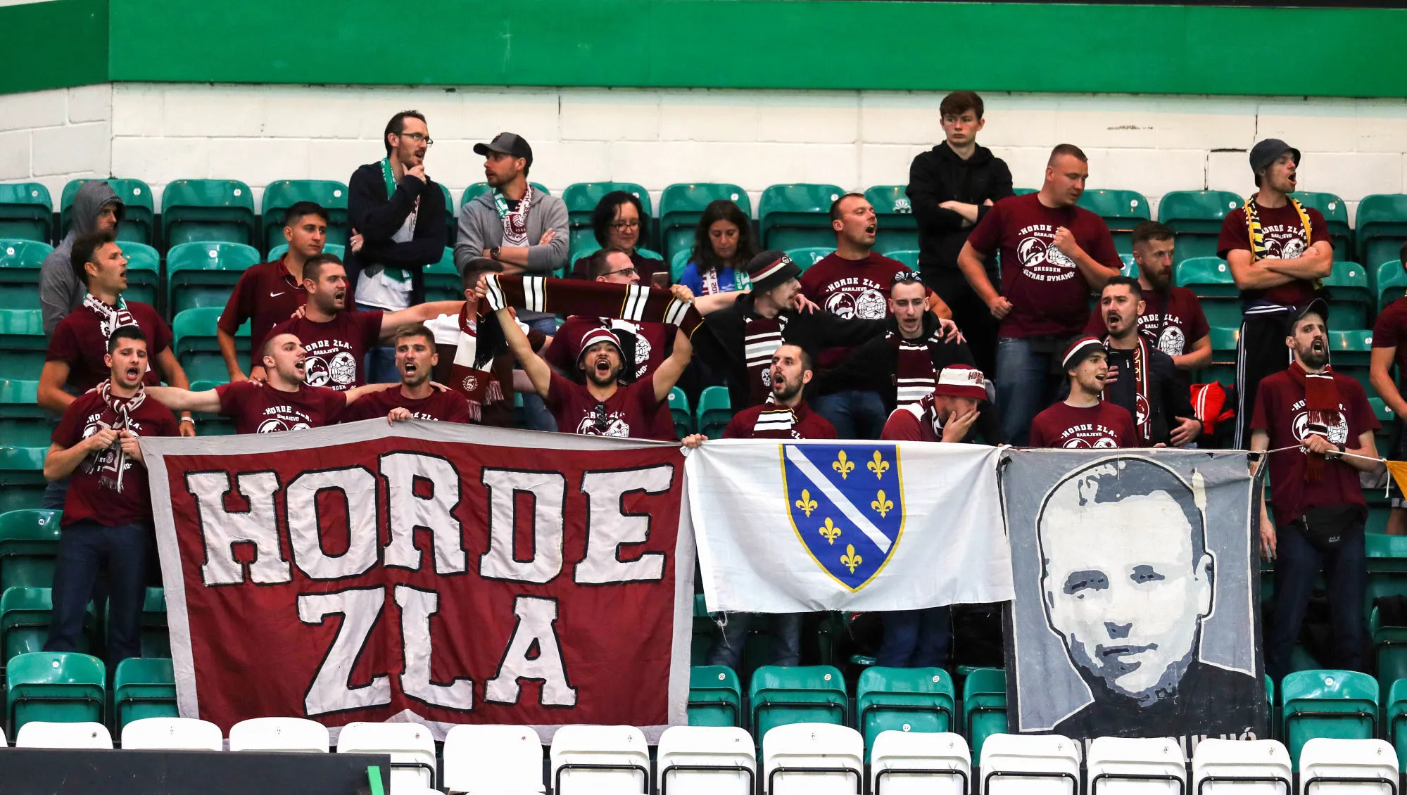 Deux supporters du FK Sarajevo arrêtés pour menace de mort