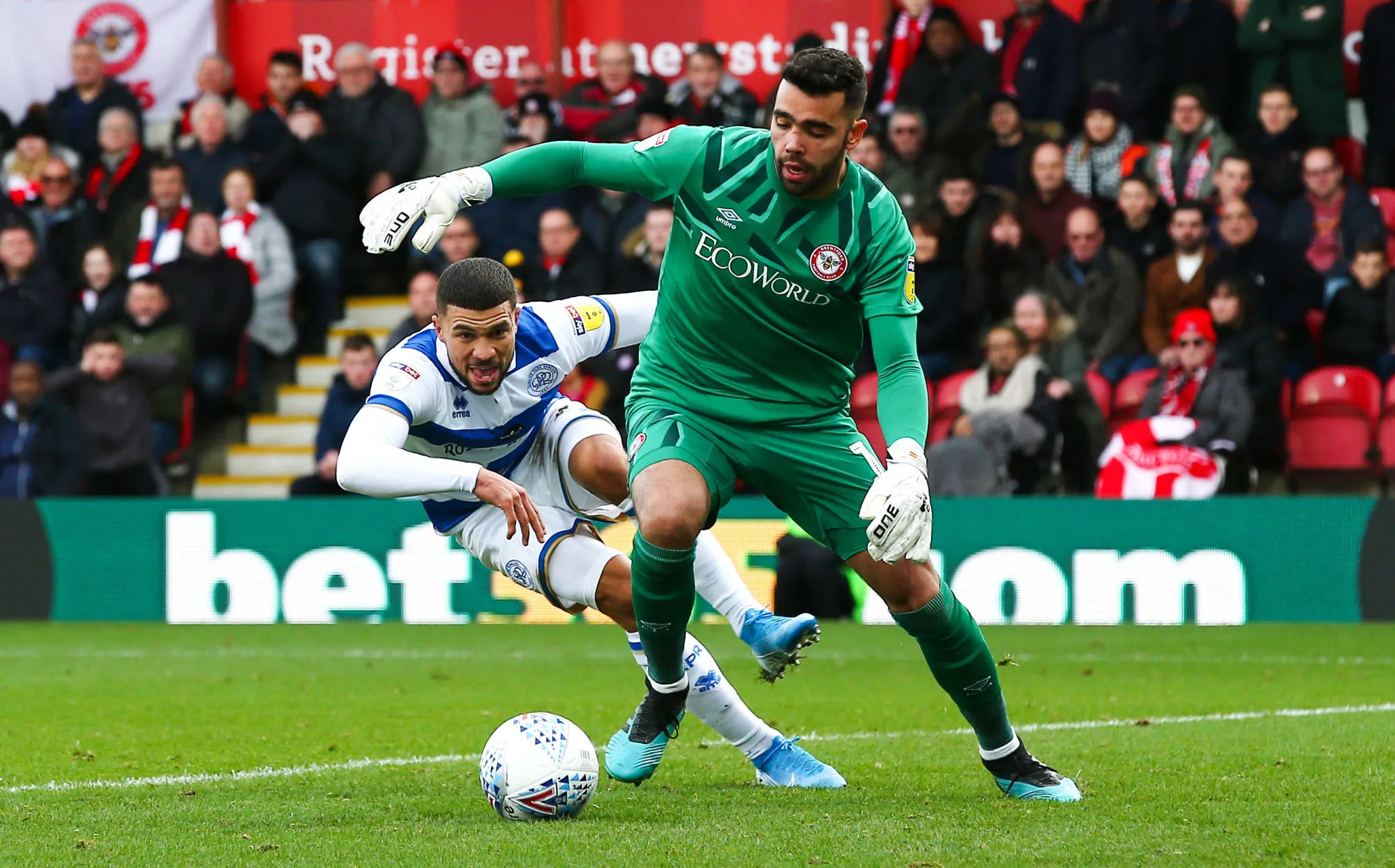 L&rsquo;incroyable boulette du gardien de Brentford