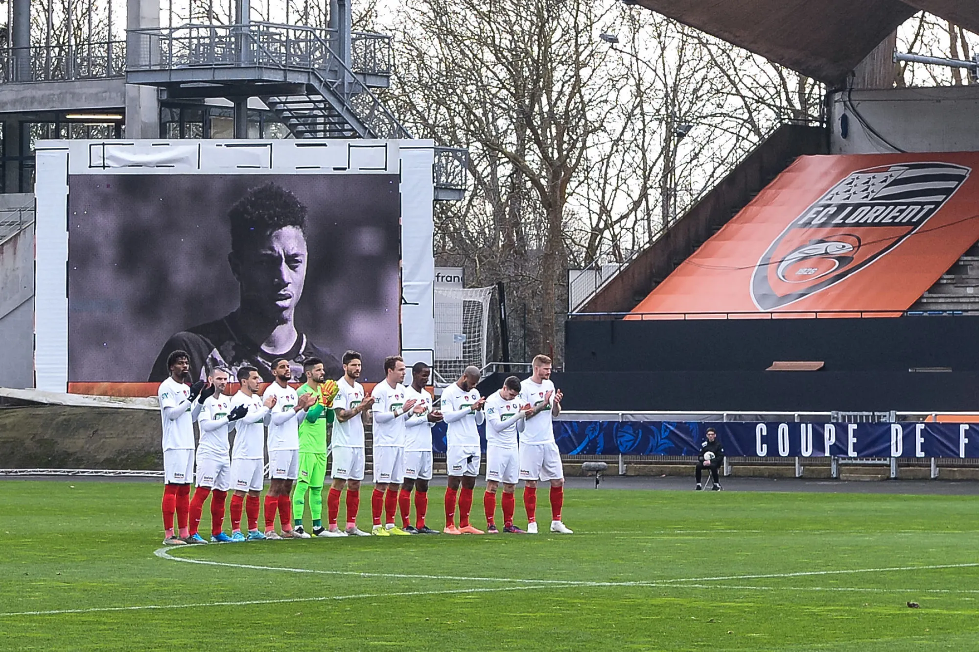 Fred Dembi réagit à sa suspension en Coupe de France