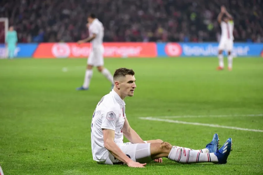 À cinq mois de la fin de son contrat, Meunier n&rsquo;a pas reçu d&rsquo;offre du PSG