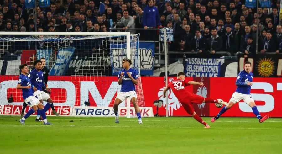 Le Bayern aspire Schalke