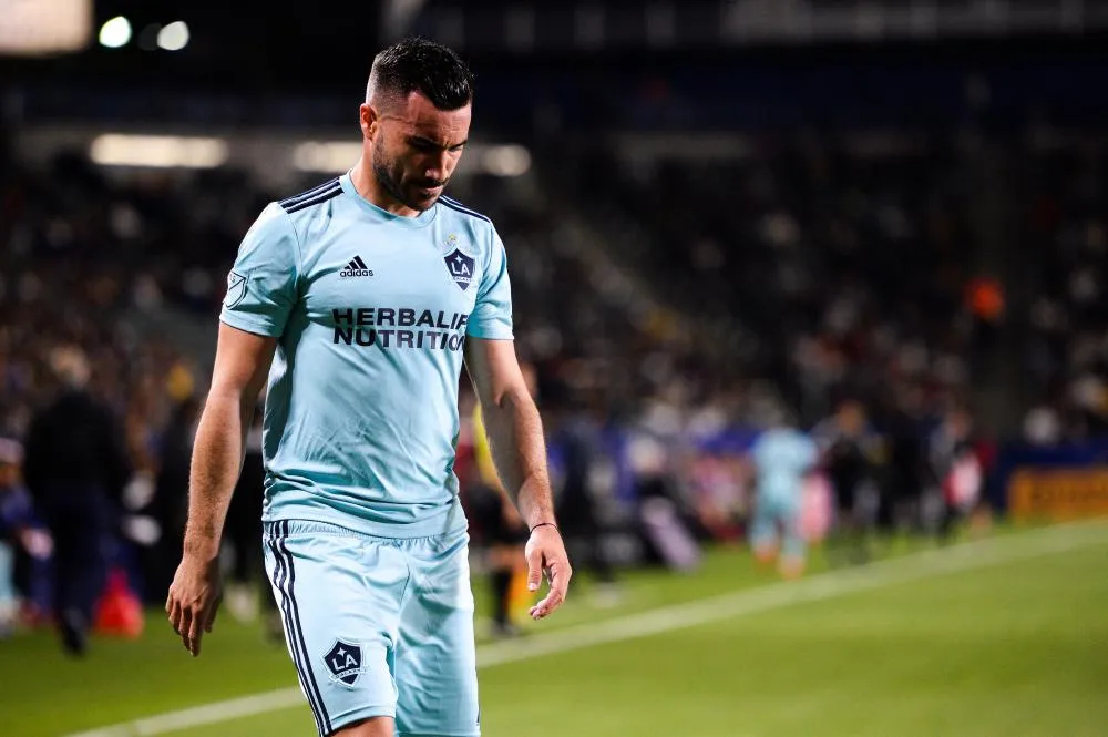 Romain Alessandrini signe en Chine