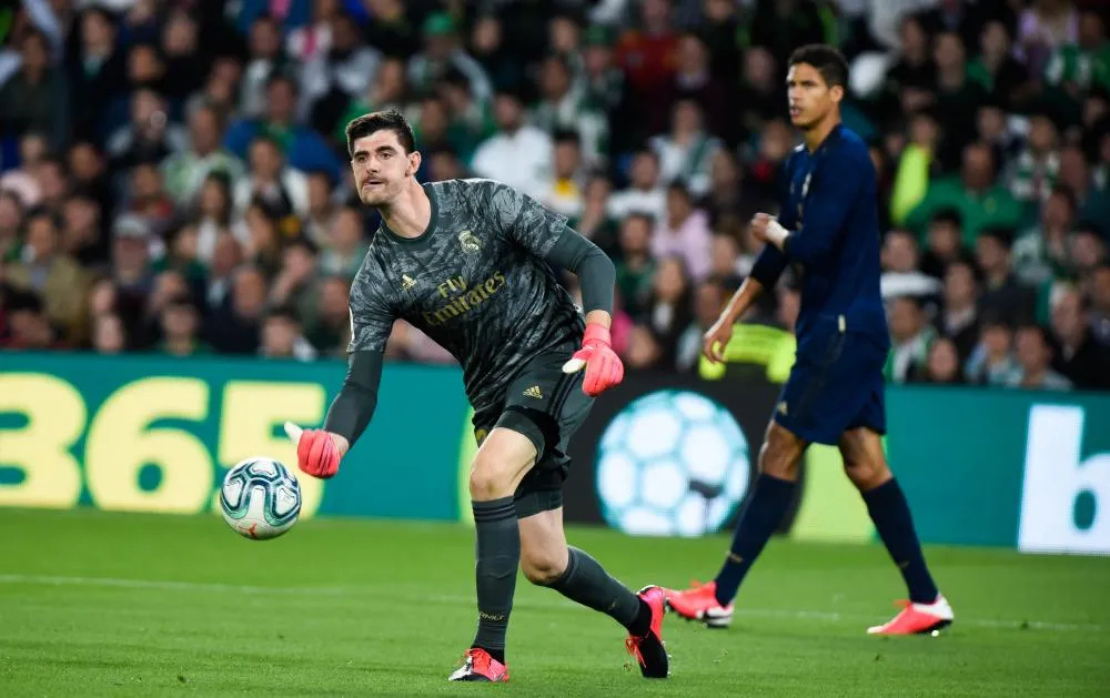 Courtois : «<span style="font-size:50%">&nbsp;</span>Pas très correct que Barcelone soit sacré<span style="font-size:50%">&nbsp;</span>»