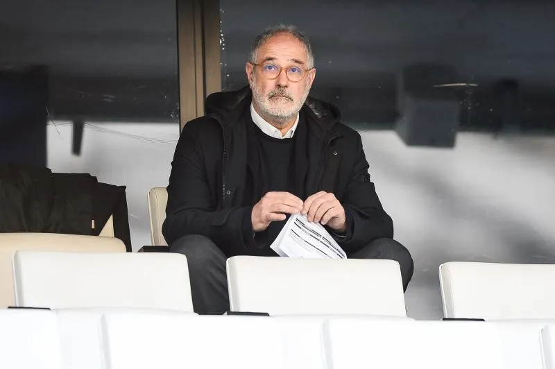 Andoni Zubizarreta en instance de départ ?