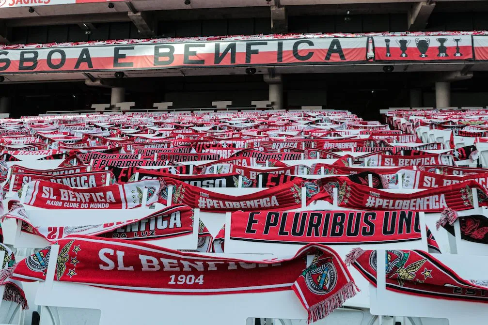 C'est quoi ce bordel au Benfica Lisbonne ?