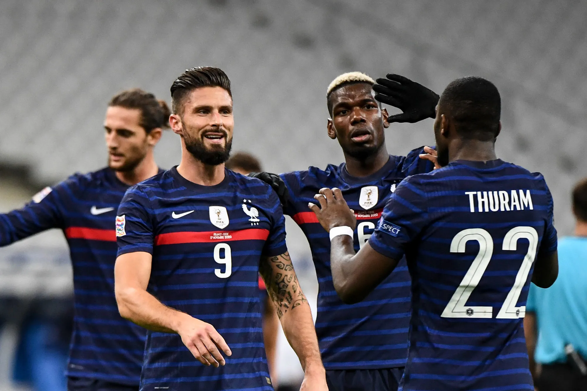 Les Bleus terminent bien 2020 en éparpillant la Suède