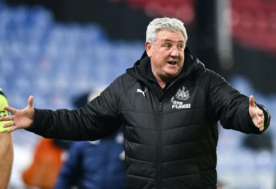 Steve Bruce inquiet pour les membres de Newcastle toujours touchés par la Covid-19