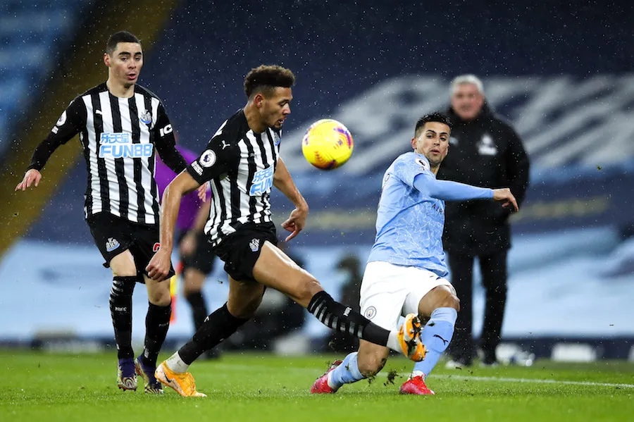 João Cancelo, le nouveau couteau tactique de Guardiola