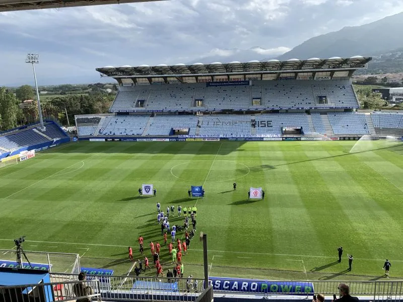 Bastia célèbre mal sa montée en L2 avec une défaite contre Annecy