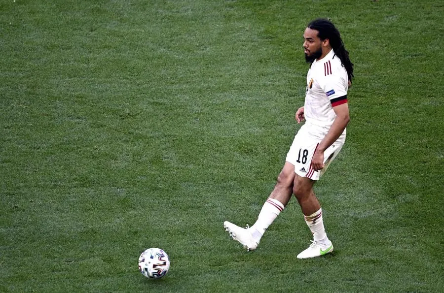 Jason Denayer « aimerait bien prolonger » à l'OL