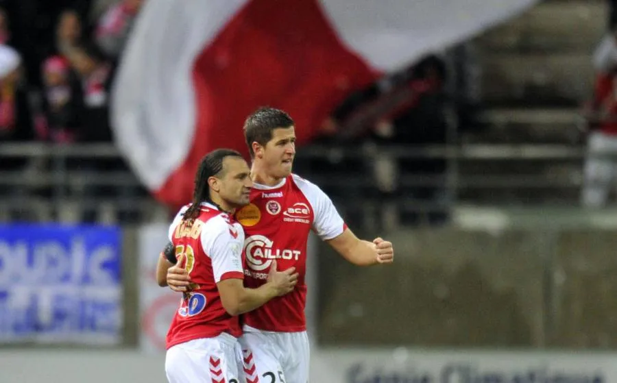 L'ancienne défense du Stade de Reims se reforme en R1