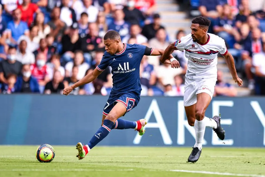 Le PSG éteint le volcan clermontois