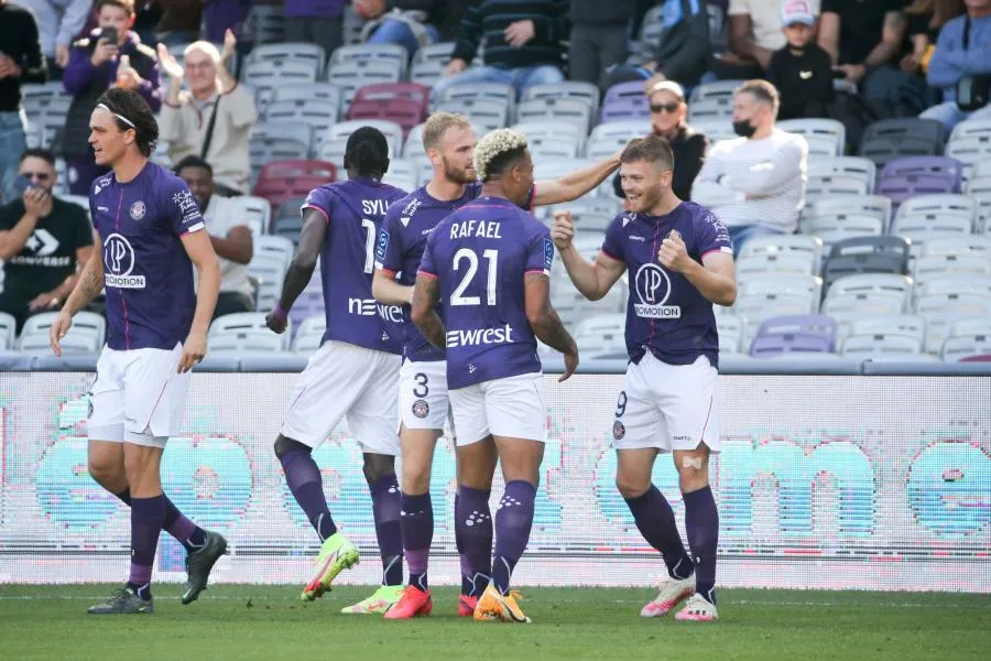 Toulouse castagne Auxerre et repart de l&rsquo;avant