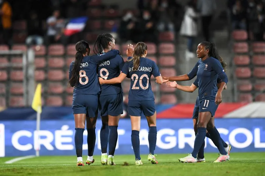 Les Bleues atomisent l&rsquo;Estonie