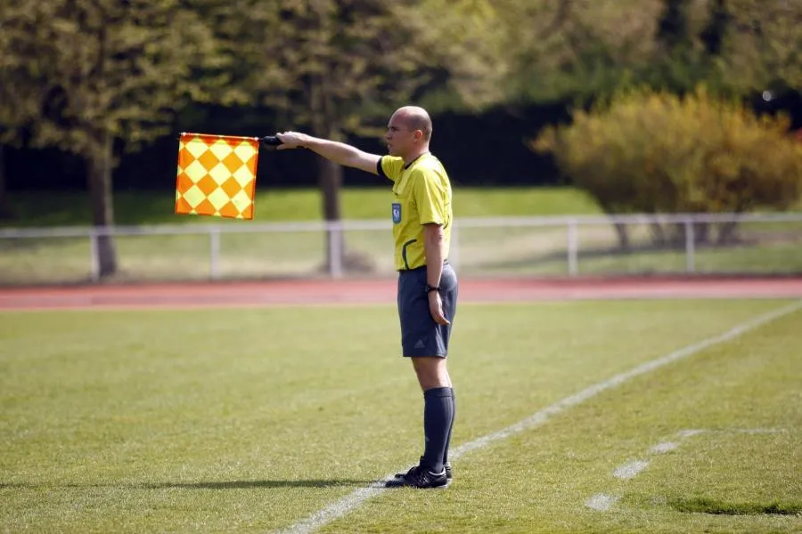 Un club de R2 dépose une réserve contre l&rsquo;arbitre pour «<span style="font-size:50%">&nbsp;</span>copinage<span style="font-size:50%">&nbsp;</span>»