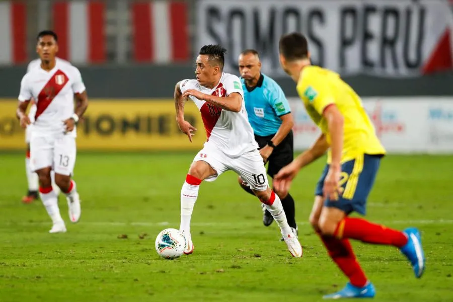 Le Pérou braque la Colombie dans un match couperet