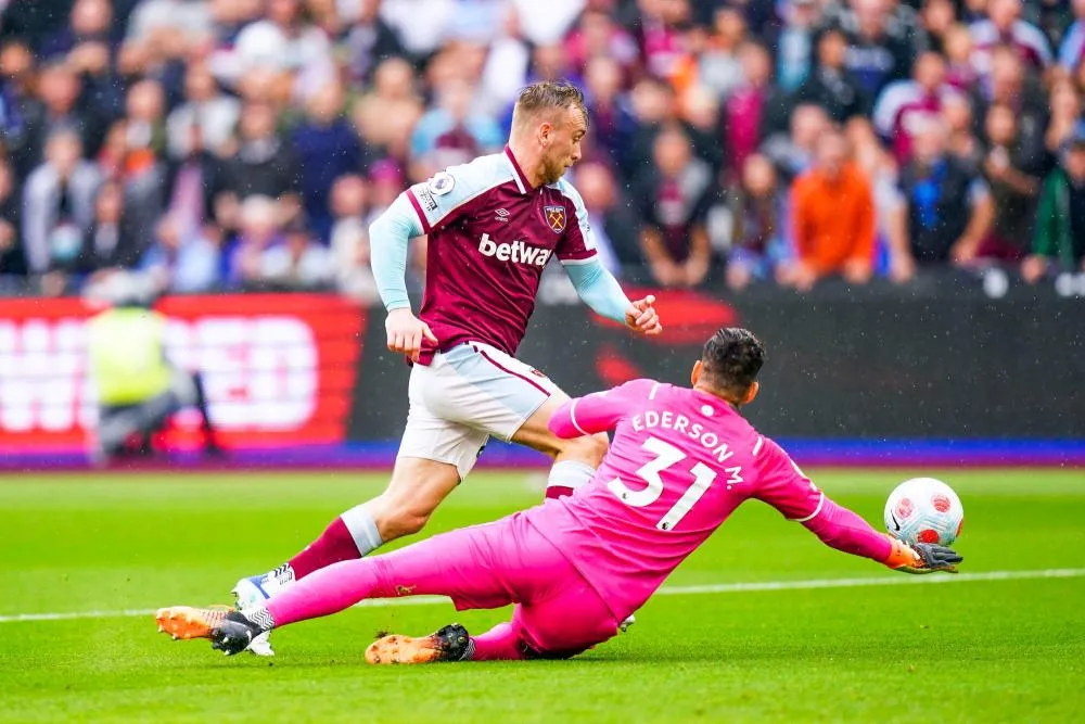 Manchester City ralenti par le West Ham de Jarrod Bowen et Łukasz Fabiański