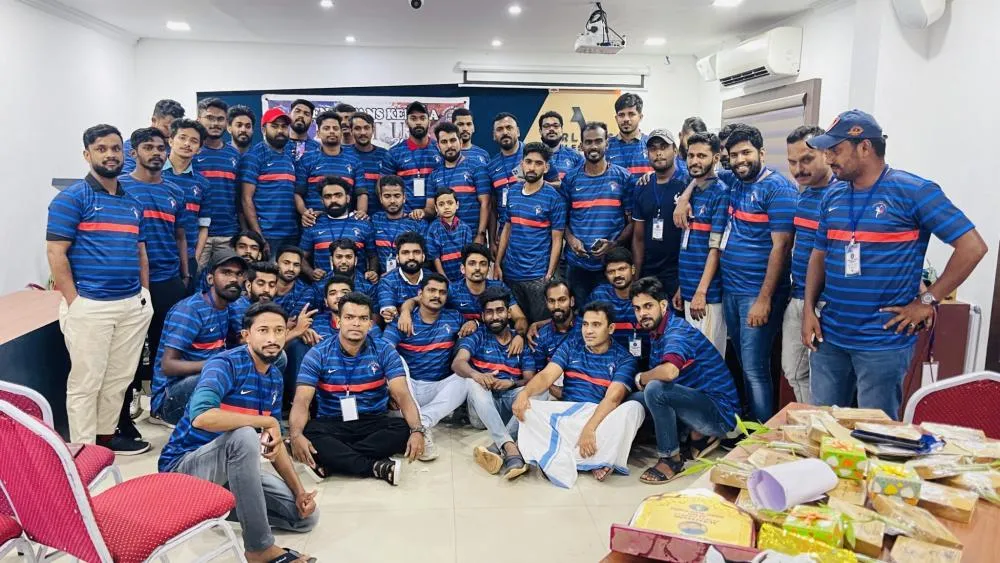 On a rencontré Thoufeer, l’Indien qui supporte les Bleues