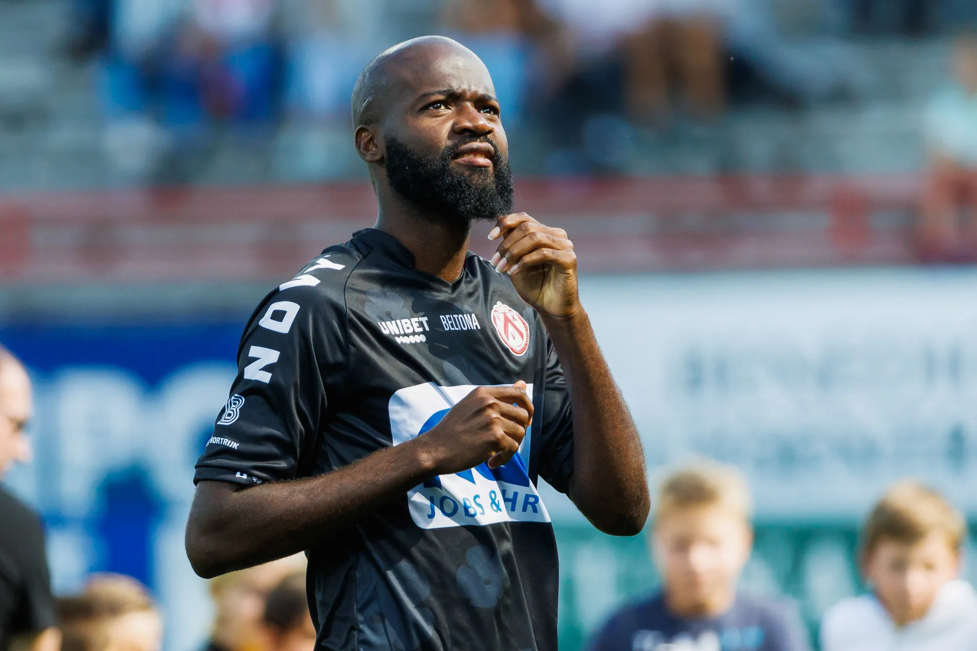 Didier Lamkel Zé dézingue son club de Courtrai et s'annonce à Ferencváros