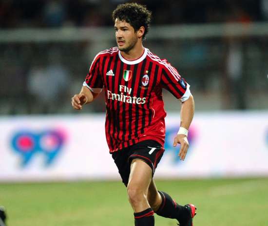 Le Milan AC dément pour Pato