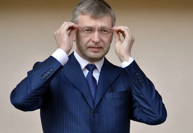 Rybolovlev perd gros en amour