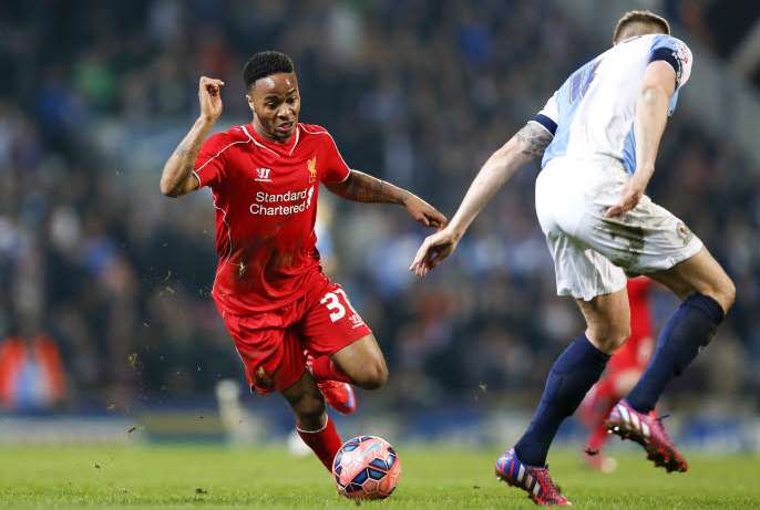 Sterling veut son propre chant