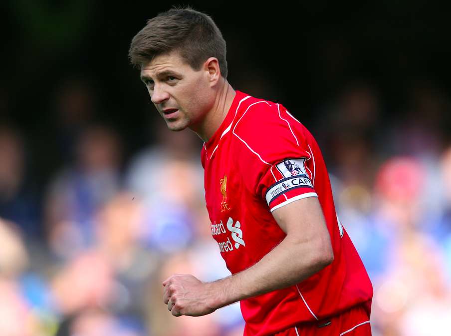 Tu sais que t&rsquo;aimes Steven Gerrard quand&#8230;