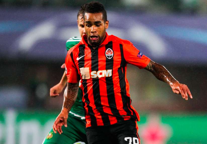 Alex Teixeira, d&rsquo;une favela à la guerre