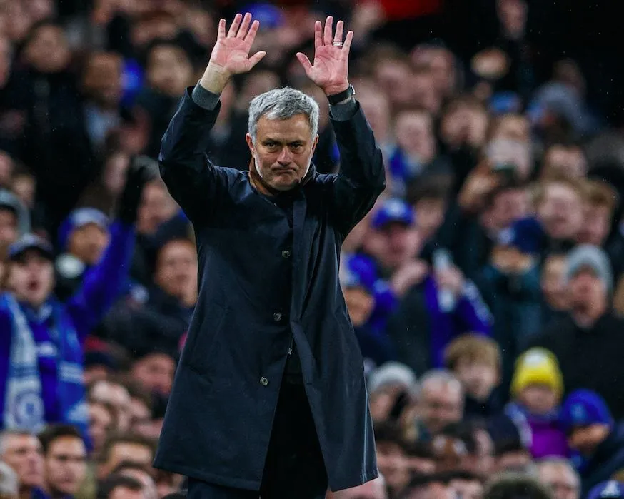 «<span style="font-size:50%">&nbsp;</span>Une discorde entre les joueurs et Mourinho<span style="font-size:50%">&nbsp;</span>» selon Chelsea