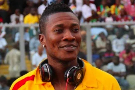 Asamoah Gyan autorisé à lancer sa compagnie aérienne